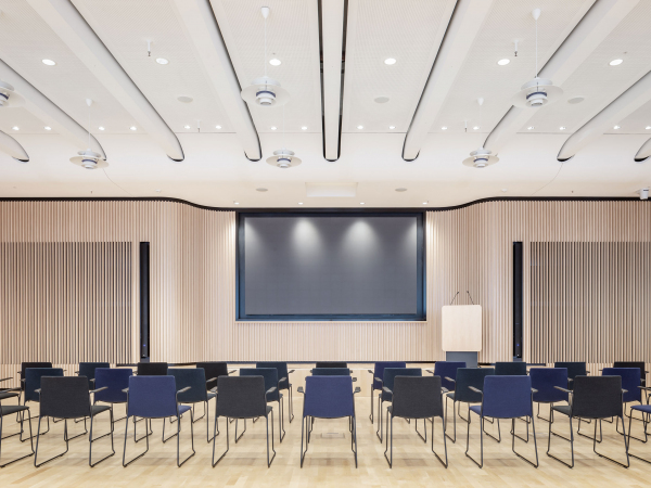 Neubau der dm-Zentrale „dialogicum“ in Karlsruhe